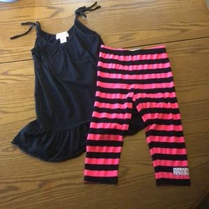 Girls Ruffle Girl Capri ruffle outfit size 10